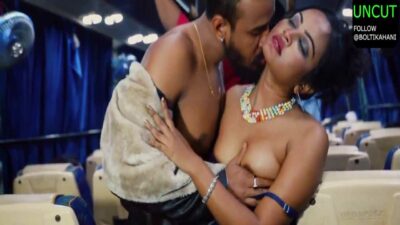 Love on Moving Bus 2021 Nuefliks Porn Video Season 1 Ep 3