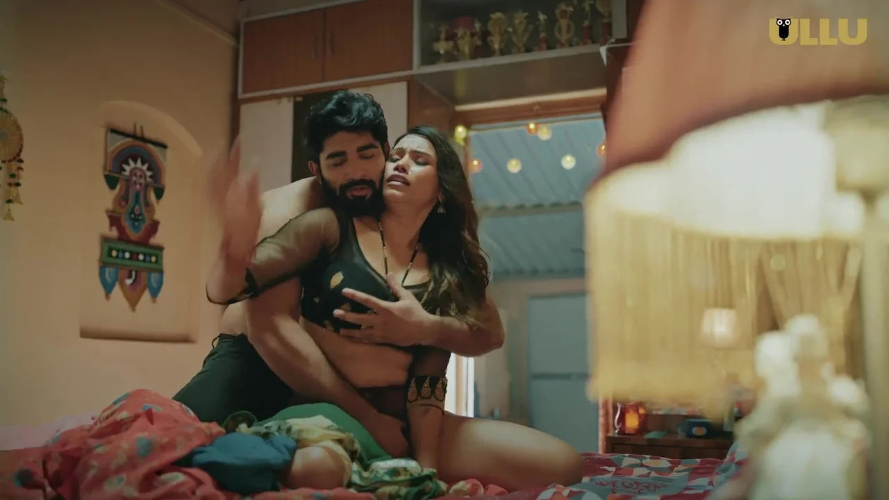 Mere Angane Mein 2025 Ullu Originals Hindi Porn Web Series Ep 1
