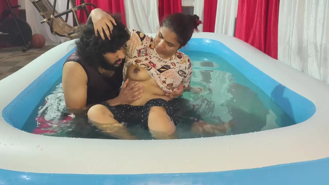 Vaishnavi Swimming Pool Romance 2026 Hindi Uncut Porn Video